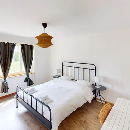 Comfortable Living Cozy Space Apartment